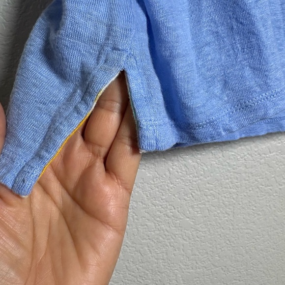 Relaxed Blue Linen V-Neck Top with Short Sleeves. Very Soft Comfy, Relaxed Fit - Picture 3 of 9